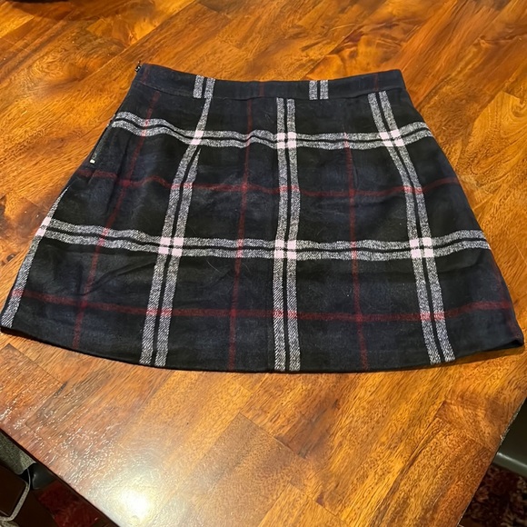 Lulus plaid skirt - Picture 4 of 7